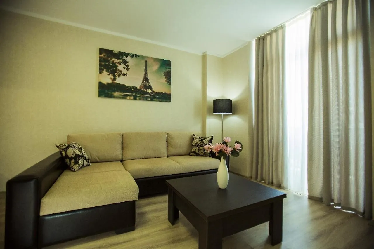 Holiday Premium Apartments Батуми