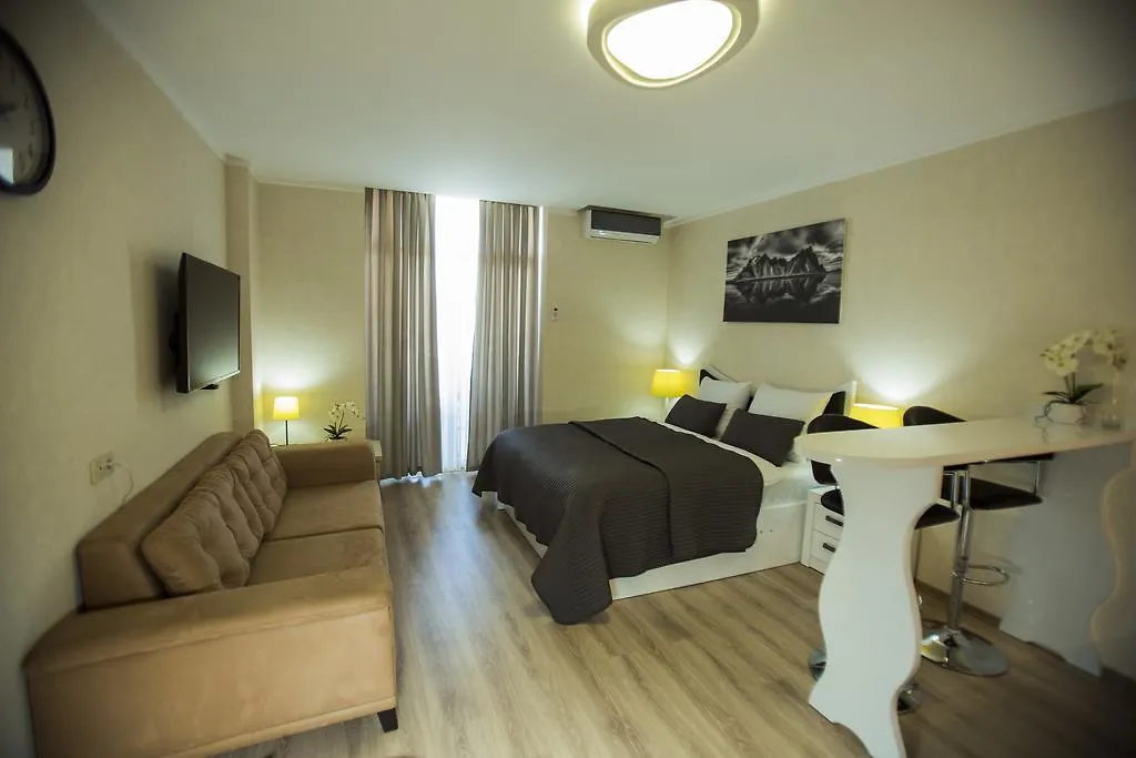 Holiday Premium Apartments Батуми