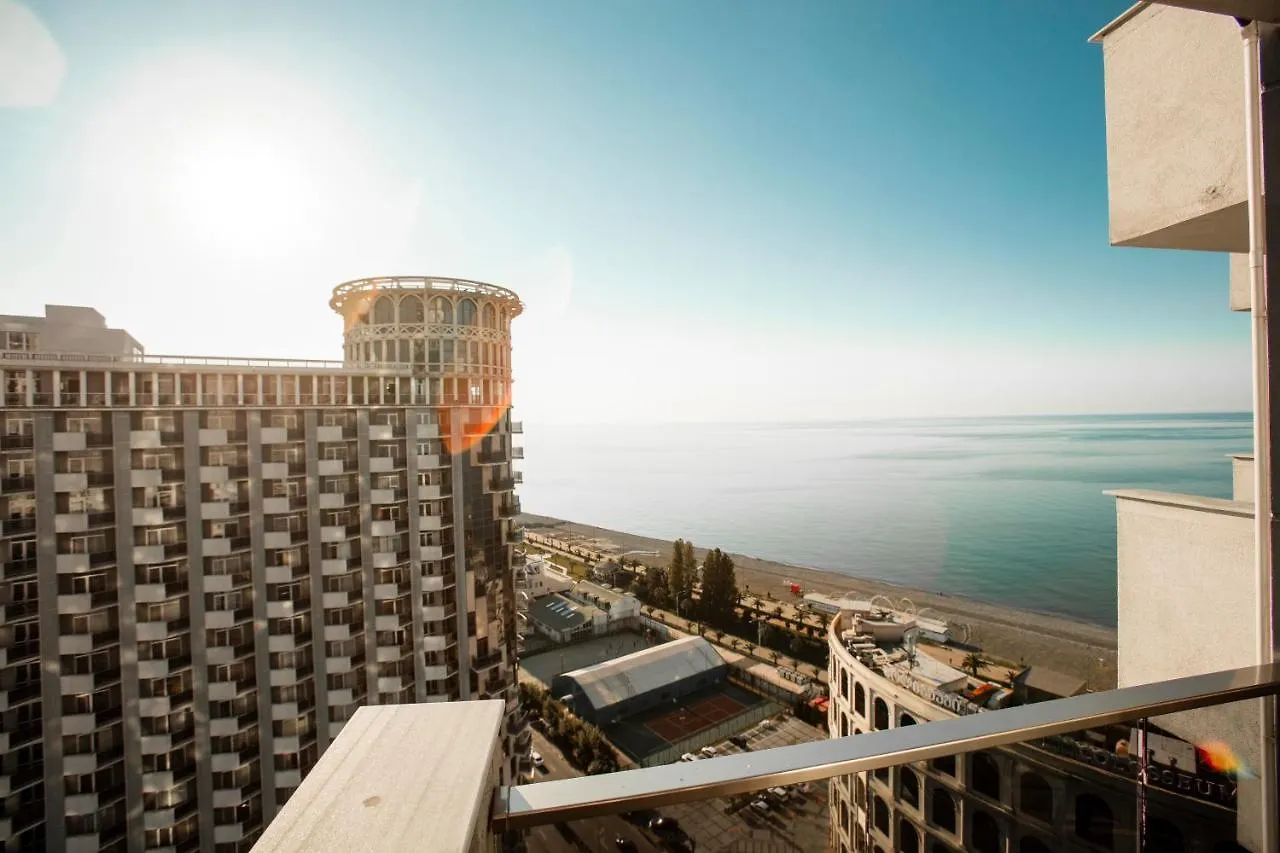Holiday Premium Apartments Батуми Грузия